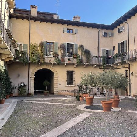 Ferienwohnung Antiche Colonne Verona Exterior foto