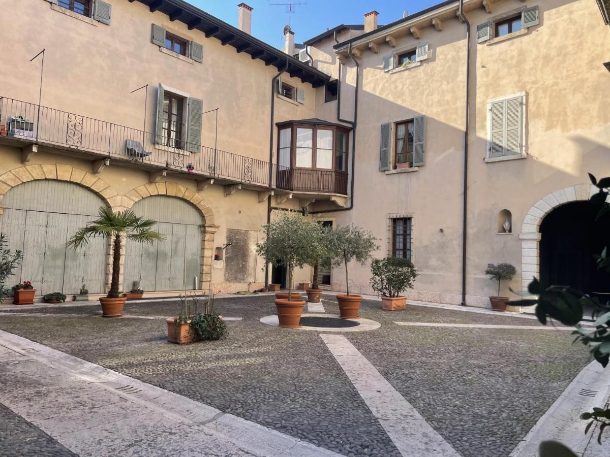 Ferienwohnung Antiche Colonne Verona Exterior foto